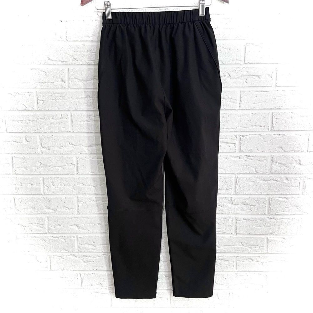 Lululemon Essential High-Rise Trouser Black (First Release) Size 4 - Picture 3 of 7